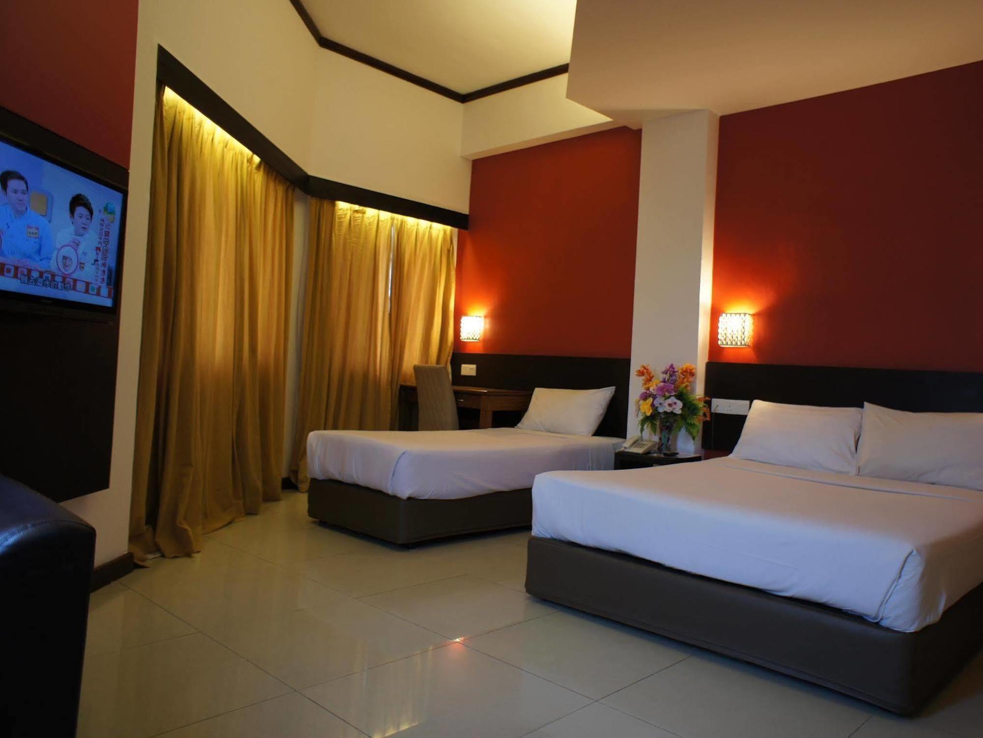 Meldrum Hotel Johor Bahru Exterior foto