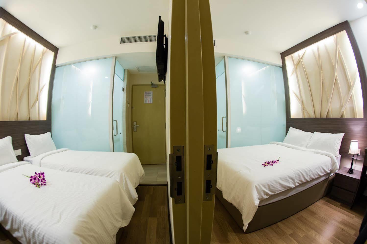 Meldrum Hotel Johor Bahru Exterior foto